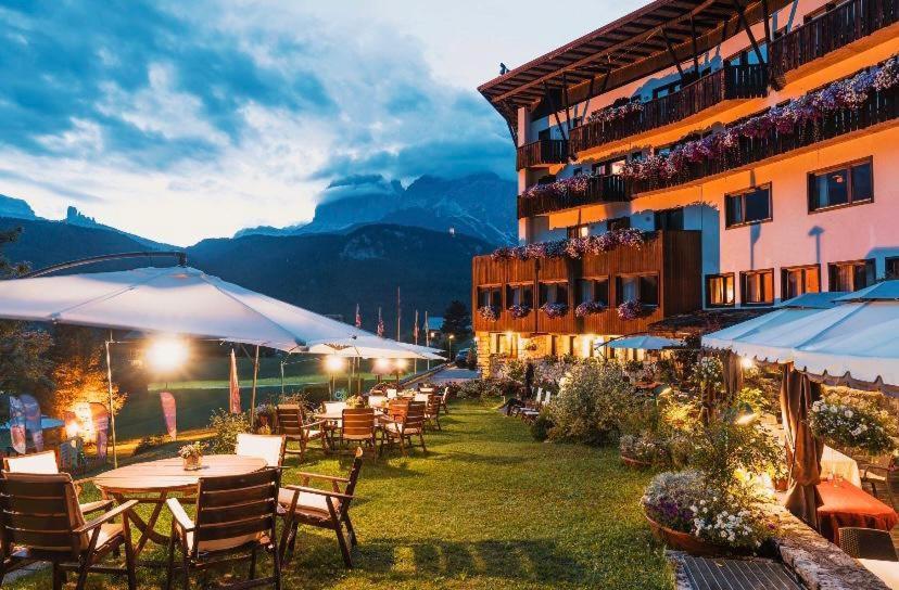 Hotel Mirage Cortina d'Ampezzo Luaran gambar