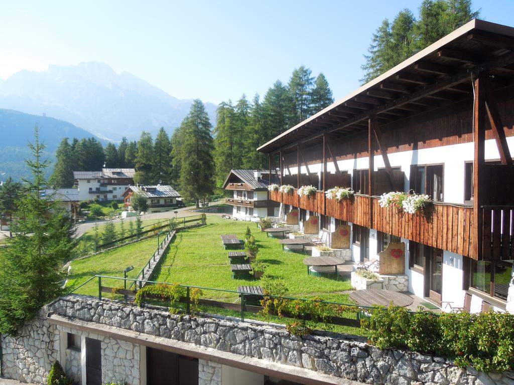 Hotel Mirage Cortina d'Ampezzo Luaran gambar