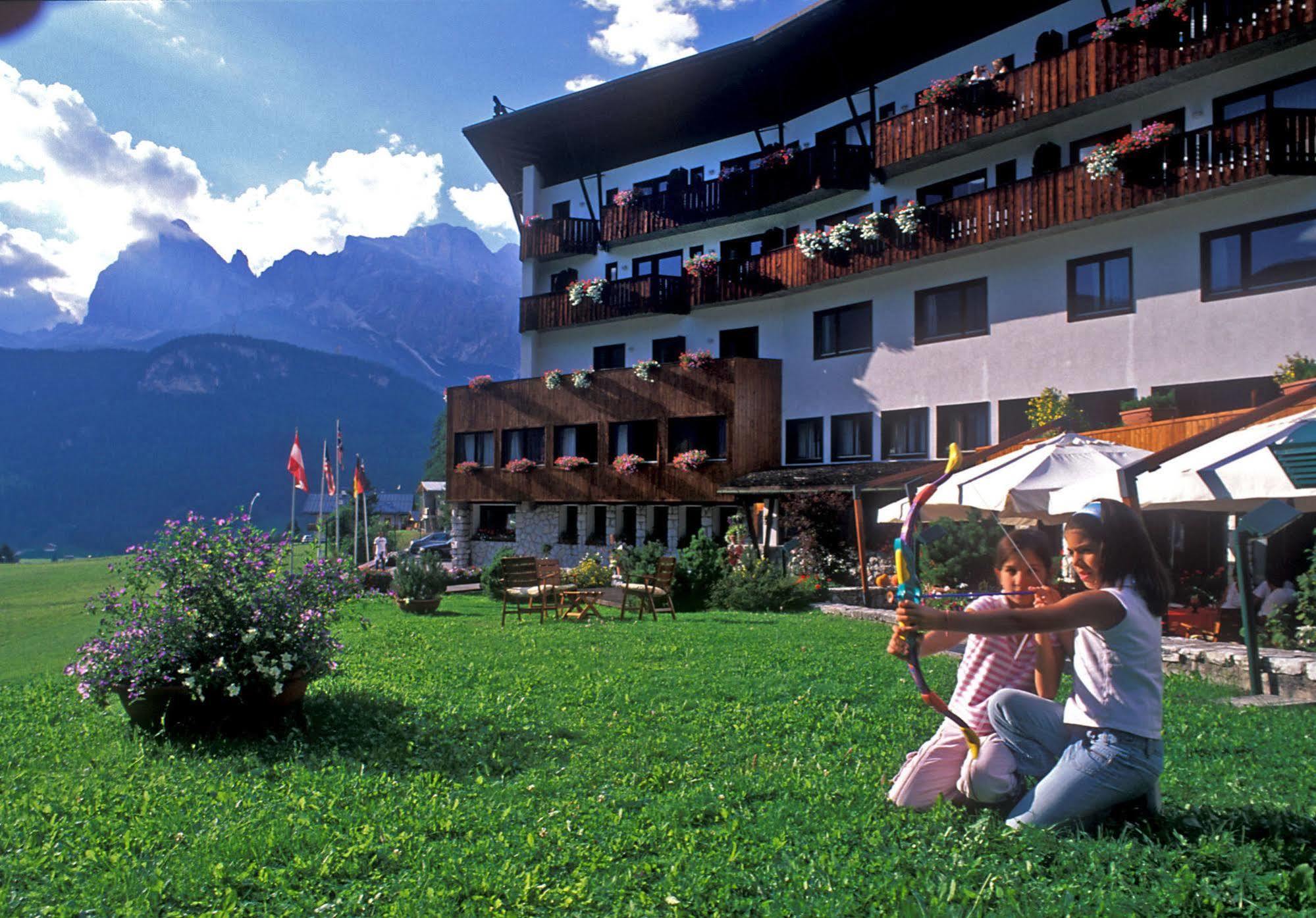 Hotel Mirage Cortina d'Ampezzo Luaran gambar