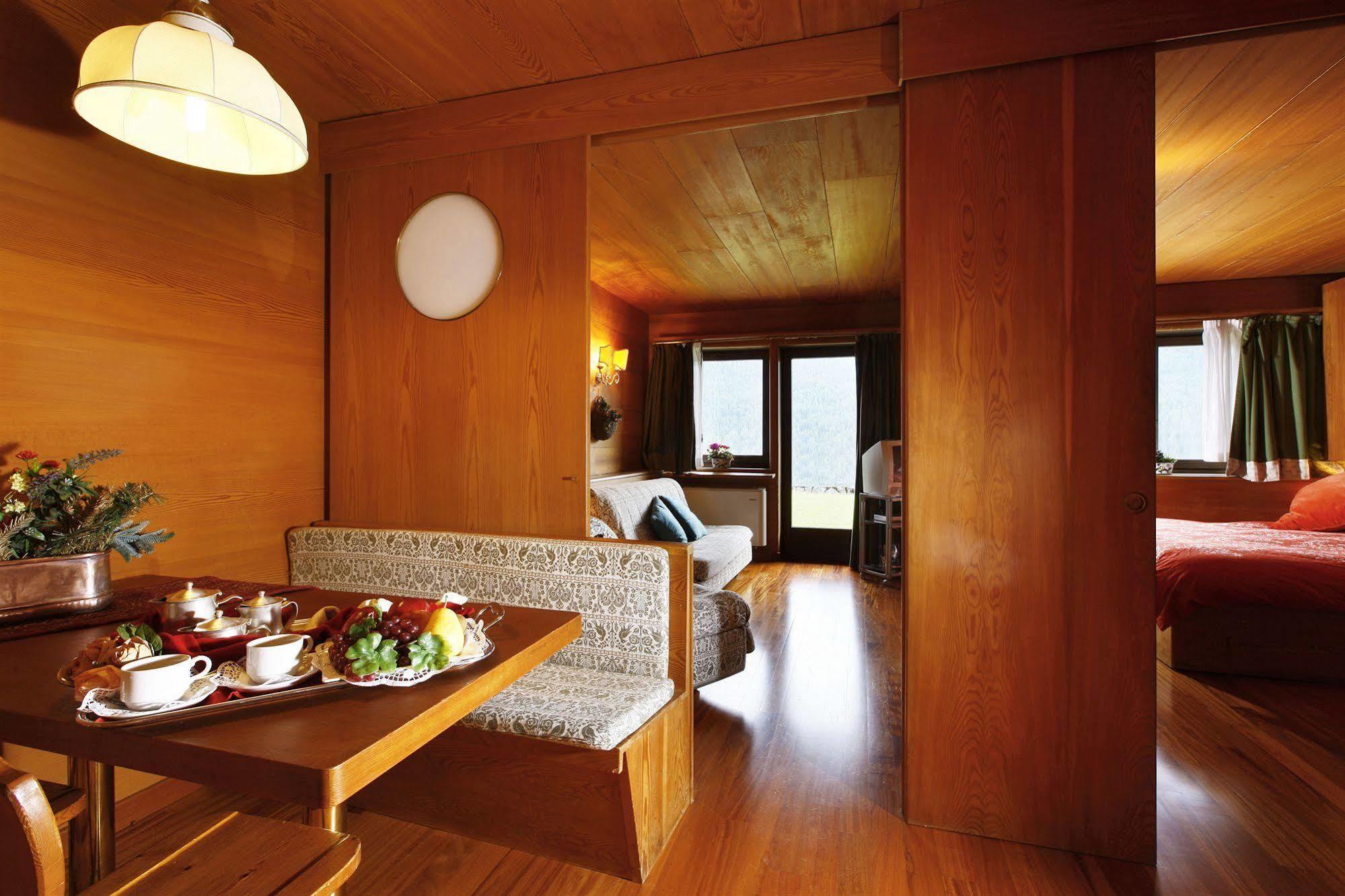 Hotel Mirage Cortina d'Ampezzo Luaran gambar